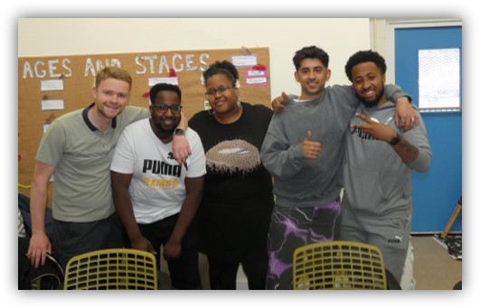 A group of LEYF apprentices